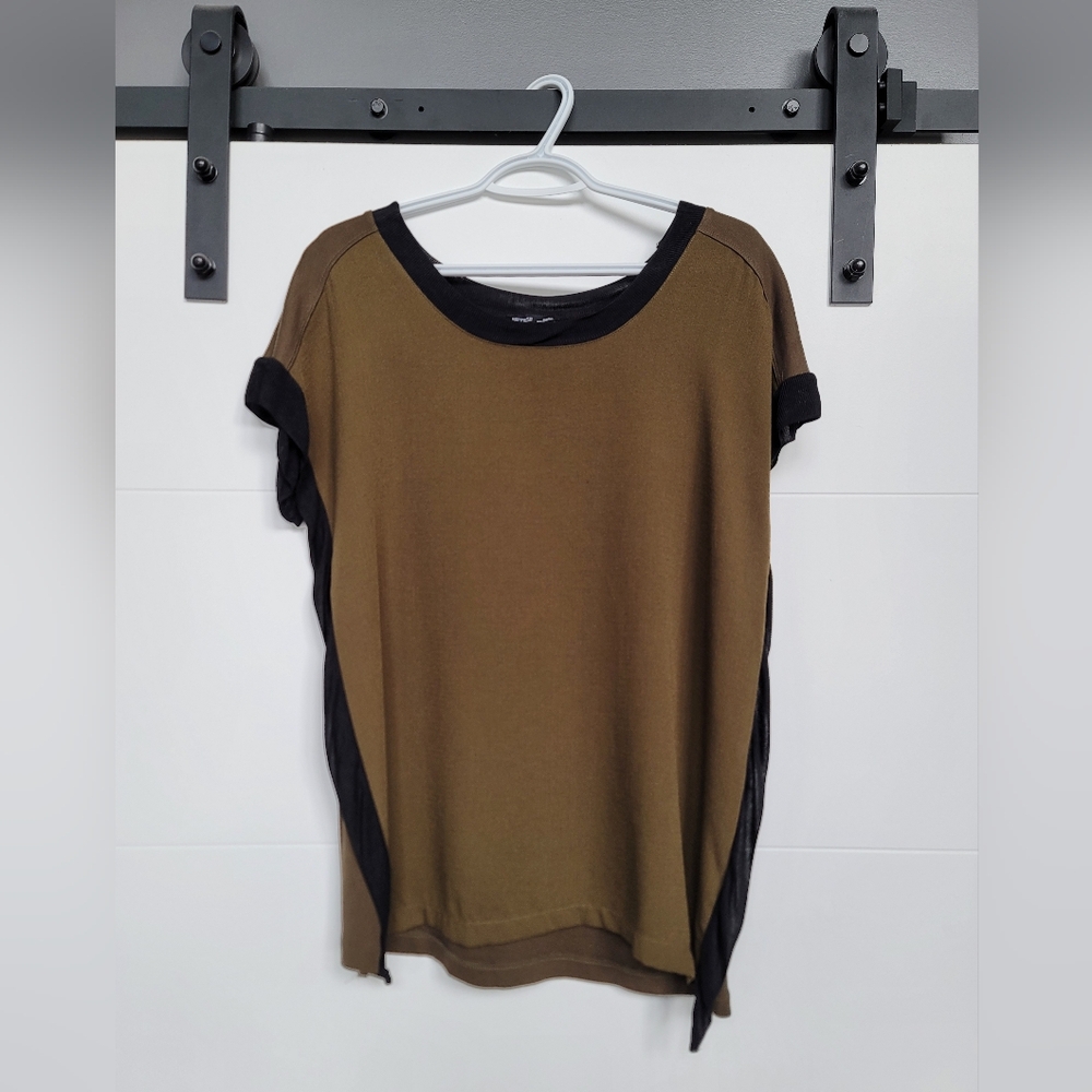 Zara Olive and Black Short Sleeve Top